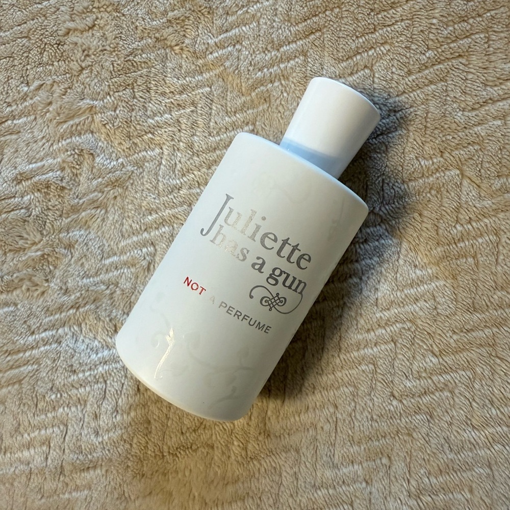 Juliette Has a Gun Not a Perfume